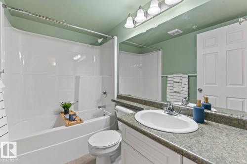 #201 1705 7 Av, Cold Lake, AB - Indoor Photo Showing Bathroom