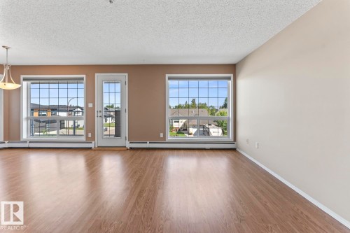 #201 1705 7 Av, Cold Lake, AB - Indoor Photo Showing Other Room