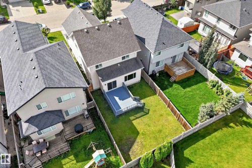 4212 Charles Close Sw, Edmonton, AB - Outdoor