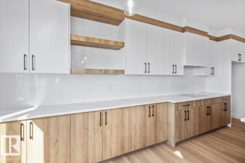 29 Foxtail Road, Fort Saskatchewan, AB - Indoor Photo Showing Kitchen