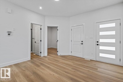 29 Foxtail Road, Fort Saskatchewan, AB - Indoor Photo Showing Other Room