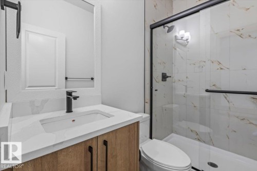 29 Foxtail Road, Fort Saskatchewan, AB - Indoor Photo Showing Bathroom