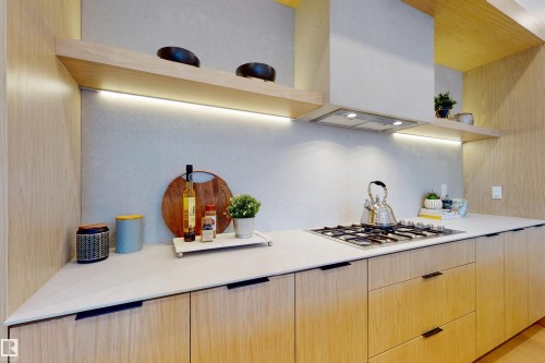 10515 75 Street Nw, Edmonton, AB - Indoor Photo Showing Kitchen