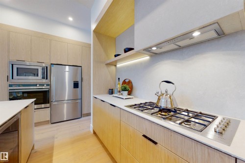 10515 75 Street Nw, Edmonton, AB - Indoor Photo Showing Kitchen With Upgraded Kitchen