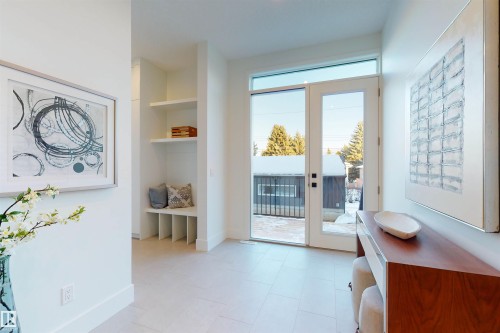 10515 75 Street Nw, Edmonton, AB - Indoor Photo Showing Other Room