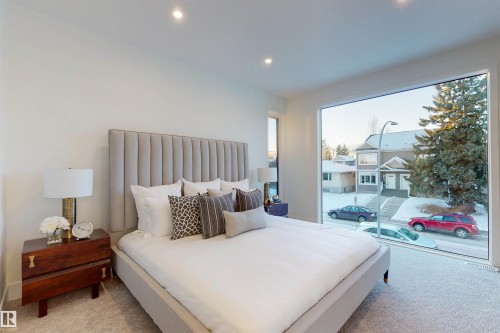 10515 75 Street Nw, Edmonton, AB - Indoor Photo Showing Bedroom