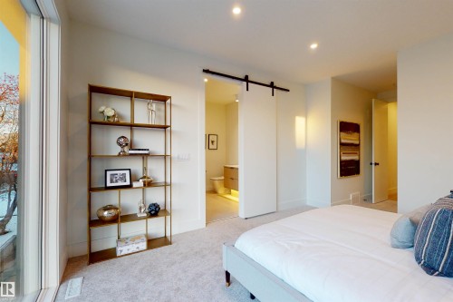10515 75 Street Nw, Edmonton, AB - Indoor Photo Showing Bedroom