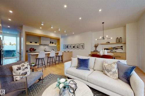 10515 75 Street Nw, Edmonton, AB - Indoor Photo Showing Living Room