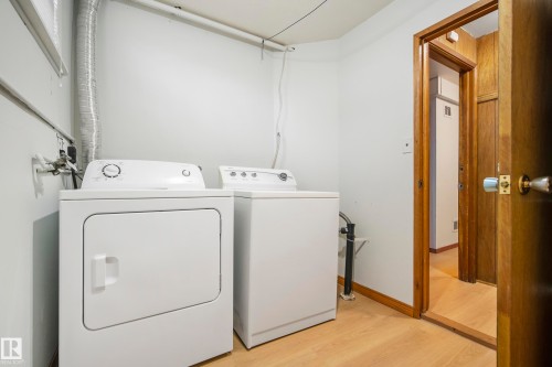 10426 79 Street Nw, Edmonton, AB - Indoor Photo Showing Laundry Room