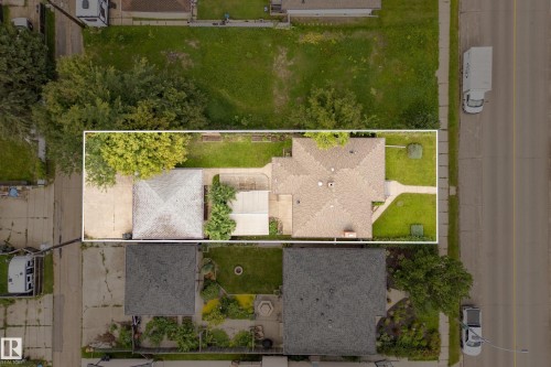 10426 79 Street Nw, Edmonton, AB - 