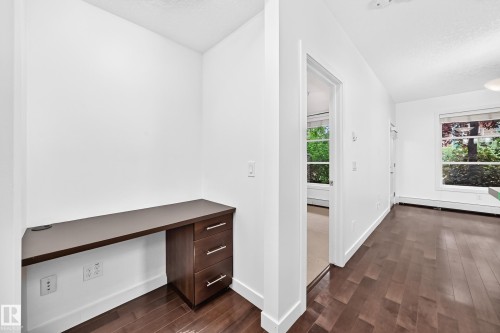 #102 2584 Anderson Way Sw, Edmonton, AB - Indoor Photo Showing Other Room