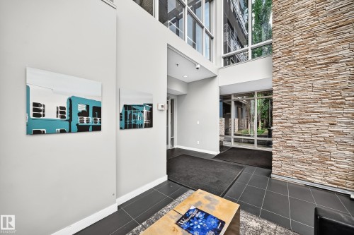 #102 2584 Anderson Way Sw, Edmonton, AB - Indoor Photo Showing Other Room