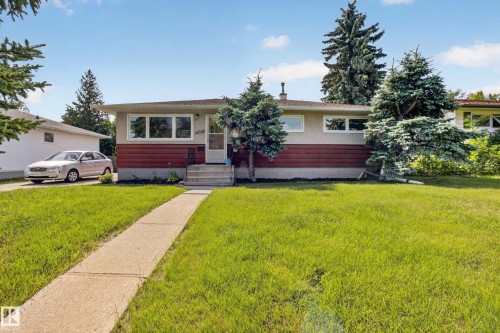 16009 93A Avenue Nw, Edmonton, AB - Outdoor