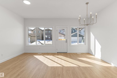 20707 43 Avenue Nw, Edmonton, AB - Indoor Photo Showing Other Room