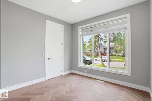 10625 69 Avenue Nw, Edmonton, AB - Indoor Photo Showing Other Room