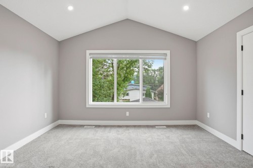 10625 69 Avenue Nw, Edmonton, AB - Indoor Photo Showing Other Room