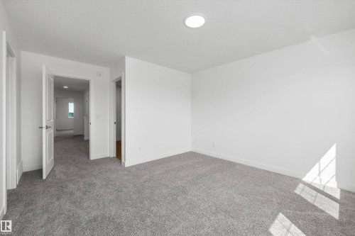 8632 183 Avenue Nw, Edmonton, AB - Indoor Photo Showing Other Room