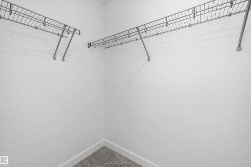 8632 183 Avenue Nw, Edmonton, AB - Indoor With Storage