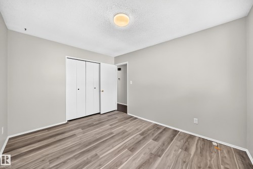 10236 154 Street Nw, Edmonton, AB - Indoor Photo Showing Other Room