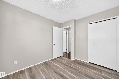 10236 154 Street Nw, Edmonton, AB - Indoor Photo Showing Other Room