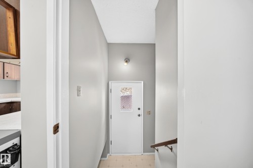 10236 154 Street Nw, Edmonton, AB - Indoor Photo Showing Other Room