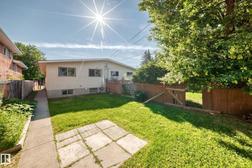 10236 154 Street Nw, Edmonton, AB - Outdoor