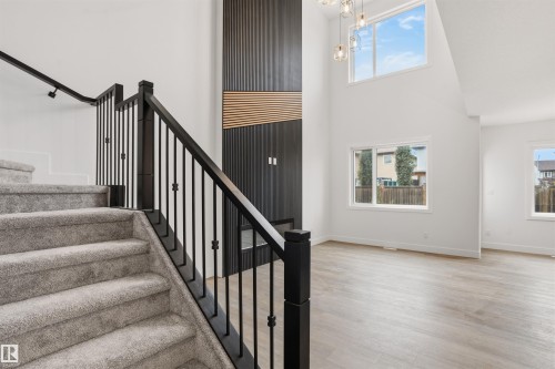 20 Munn Way, Leduc, AB - Indoor Photo Showing Other Room