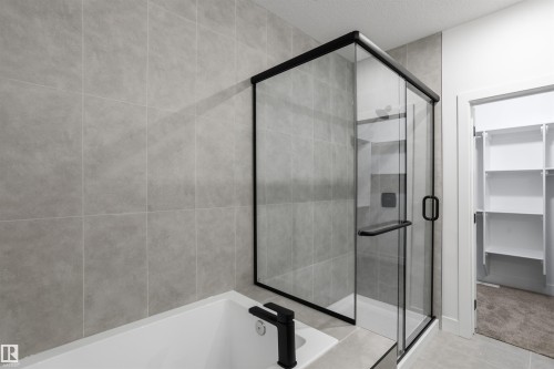 20 Munn Way, Leduc, AB - Indoor Photo Showing Bathroom