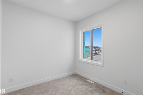 20 Munn Way, Leduc, AB - Indoor Photo Showing Other Room