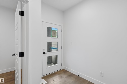 20 Munn Way, Leduc, AB - Indoor Photo Showing Other Room