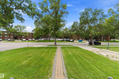 11603 St Albert Trail Nw, Edmonton, AB - Outdoor With View