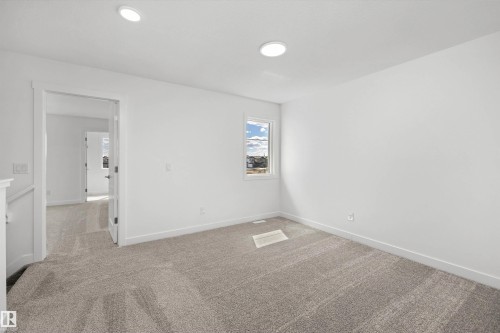 8616 183 Avenue Nw, Edmonton, AB - Indoor Photo Showing Other Room