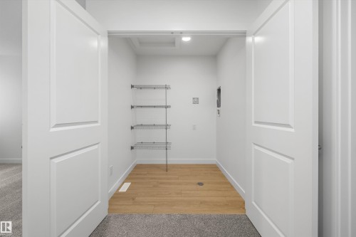 8616 183 Avenue Nw, Edmonton, AB - Indoor Photo Showing Other Room