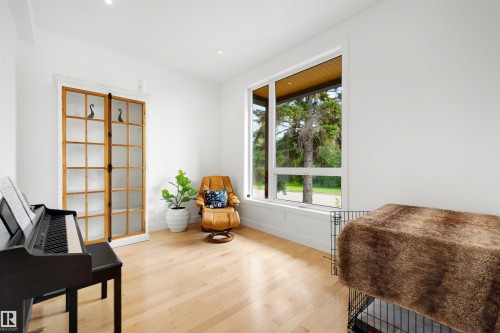 14505 Summit Drive Nw, Edmonton, AB - Indoor