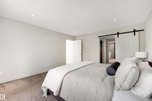 14505 Summit Drive Nw, Edmonton, AB - Indoor Photo Showing Bedroom