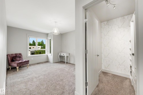 14505 Summit Drive Nw, Edmonton, AB - Indoor Photo Showing Other Room