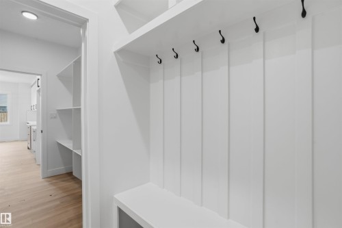 24 Munn Way, Leduc, AB - Indoor Photo Showing Other Room