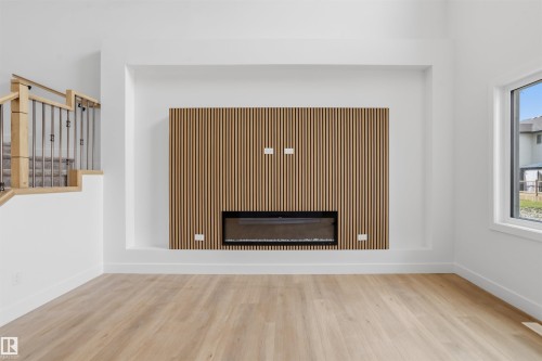 24 Munn Way, Leduc, AB - Indoor Photo Showing Other Room