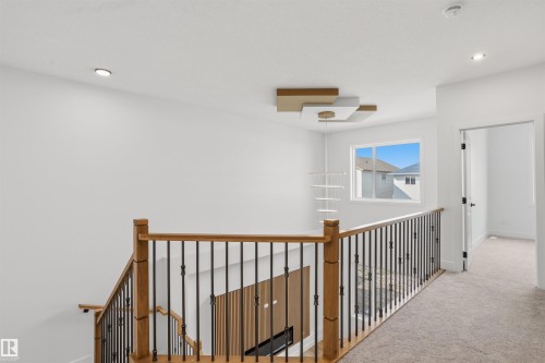 24 Munn Way, Leduc, AB - Indoor Photo Showing Other Room