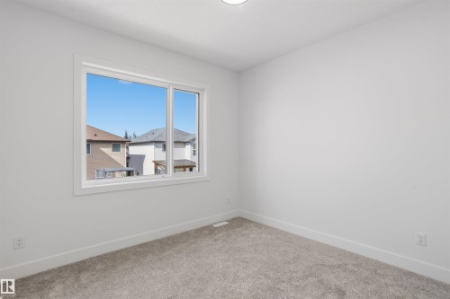 24 Munn Way, Leduc, AB - Indoor Photo Showing Other Room