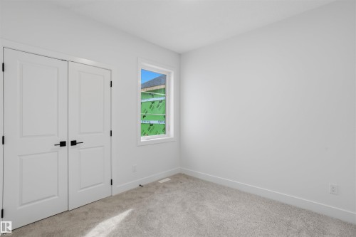 24 Munn Way, Leduc, AB - Indoor Photo Showing Other Room