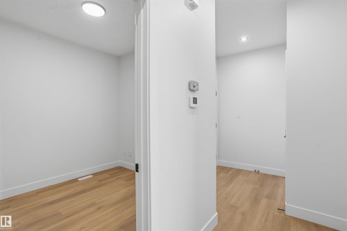 24 Munn Way, Leduc, AB - Indoor Photo Showing Other Room