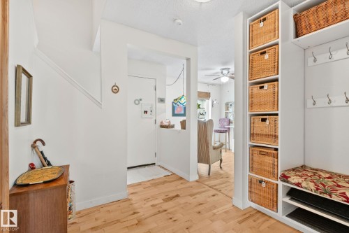622 Saddleback Road Nw, Edmonton, AB - Indoor Photo Showing Other Room