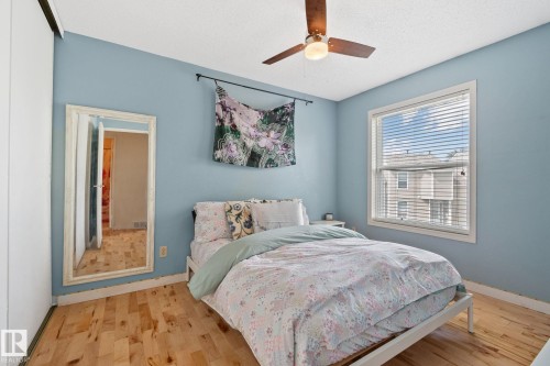 622 Saddleback Road Nw, Edmonton, AB - Indoor Photo Showing Bedroom