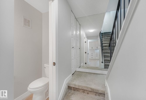 170 Grandin Village, St. Albert, AB - Indoor Photo Showing Bathroom
