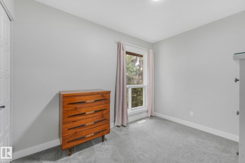 170 Grandin Village, St. Albert, AB - Indoor Photo Showing Other Room