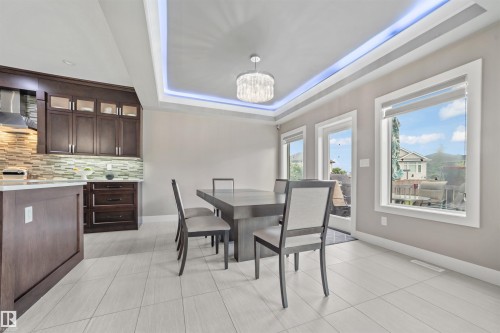 1960 Adamson Terrace Sw, Edmonton, AB - Indoor Photo Showing Dining Room