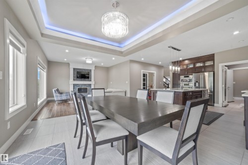 1960 Adamson Terrace Sw, Edmonton, AB - Indoor Photo Showing Dining Room