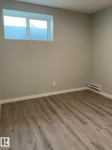 1960 Adamson Terrace Sw, Edmonton, AB - Indoor Photo Showing Other Room
