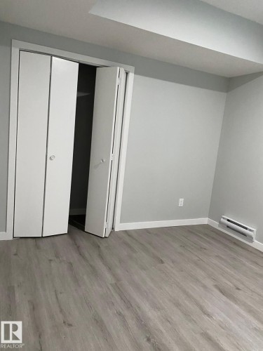1960 Adamson Terrace Sw, Edmonton, AB - Indoor Photo Showing Other Room